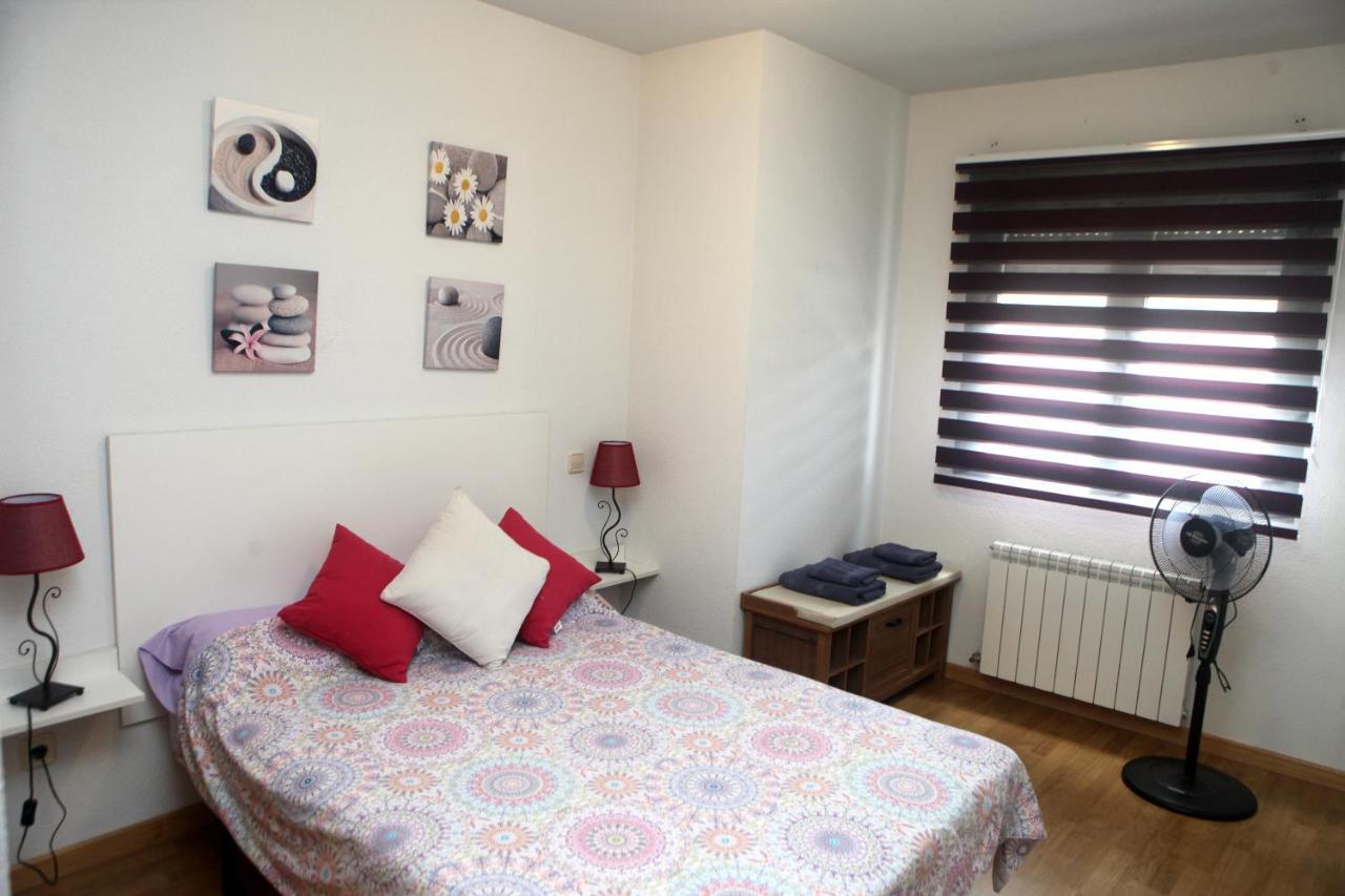 Apartamento Castilla ลาสนาวาสเดลมาร์เกส ภายนอก รูปภาพ