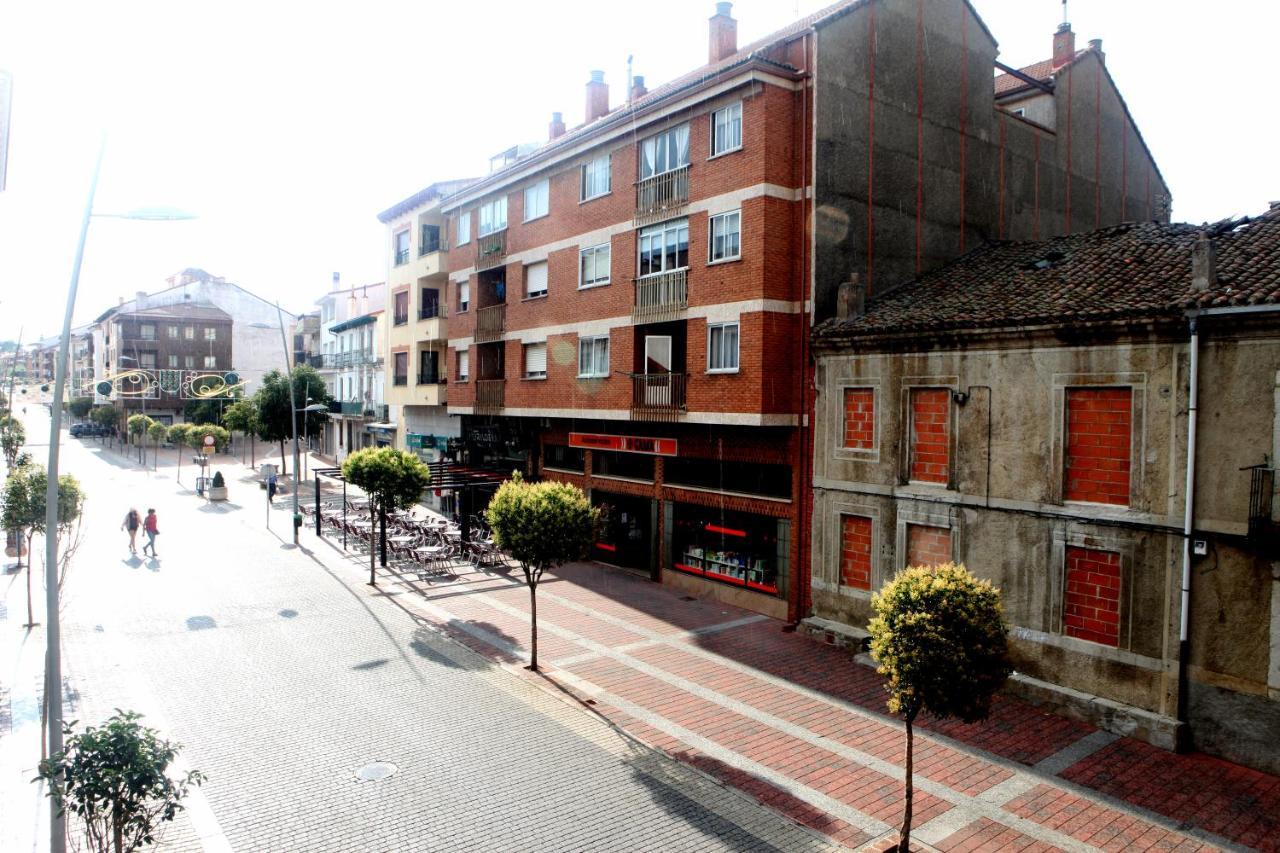 Apartamento Castilla ลาสนาวาสเดลมาร์เกส ภายนอก รูปภาพ